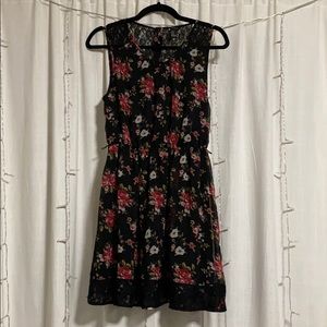 Floral Lace Back Dress - Size M